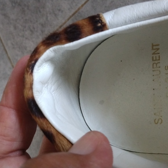 SAINT LAURENT - Picture 12 of 15